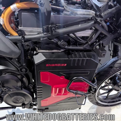 F77 top/side of the battery