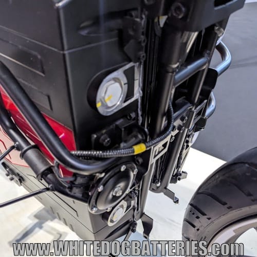 F77 front view of battery