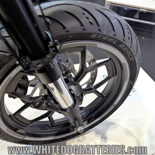 F77 front wheel right