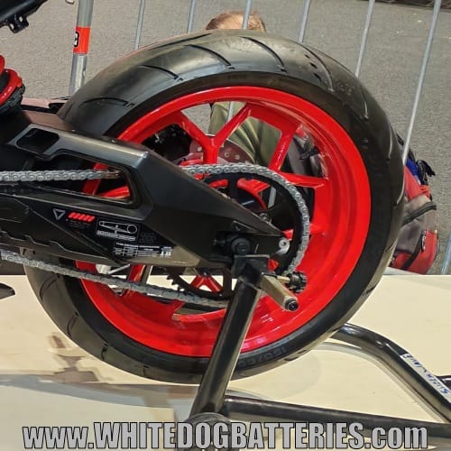 F77 rear wheel and drive chain